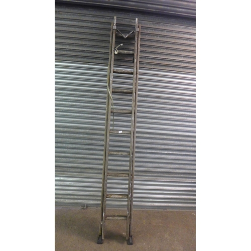 2138 - A Double nine rung wooden ladder