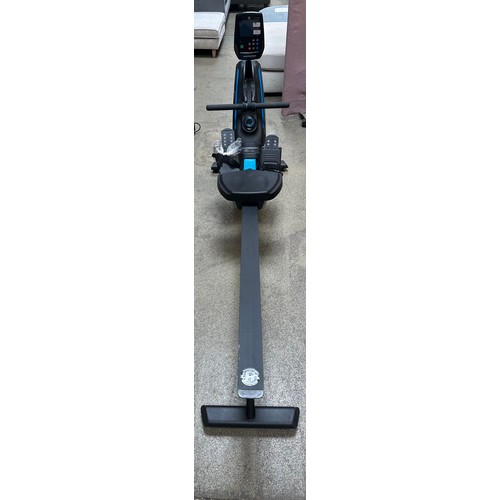 1545 - A Horizon Oxford 6 rowing machine