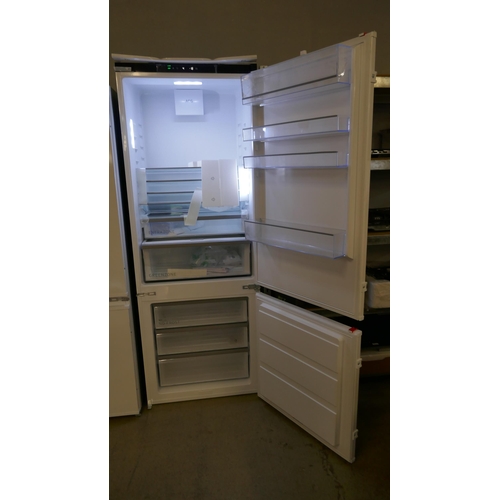 4007 - AEG 70/30 7000 Series Integrated Fridge Freezer - Frost Free  H1772xW540xD549  - model no -SCB6182VN... 