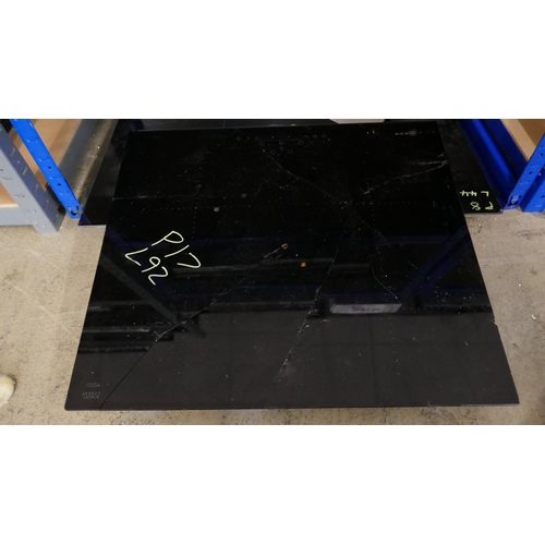 4023 - 3x Mixed Broken Hobs inc Zanussi, Neff and Matrix (554-44,92,125)   * This lot is subject to vat