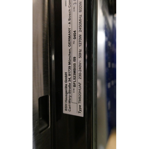 4051 - Bosch Serie 4 Wall Microwave ( Slight Damage To Control Panel) model no -BFL523MB0B (554-134)   * Th... 