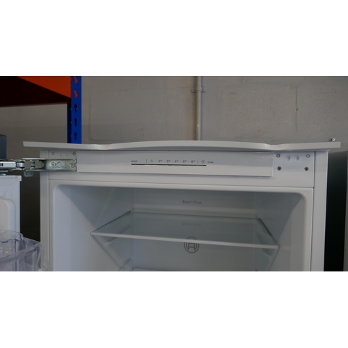 4057 - Bosch 50/50 Fridge Freezer - Frost Free H1772xW541xD548  - model no -KIN85NFF0G (554-70)   * This lo... 