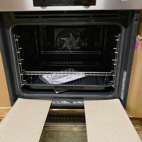 4076 - AEG Multifunction Steambake Oven - Broken Door (554-35)   * This lot is subject to vat