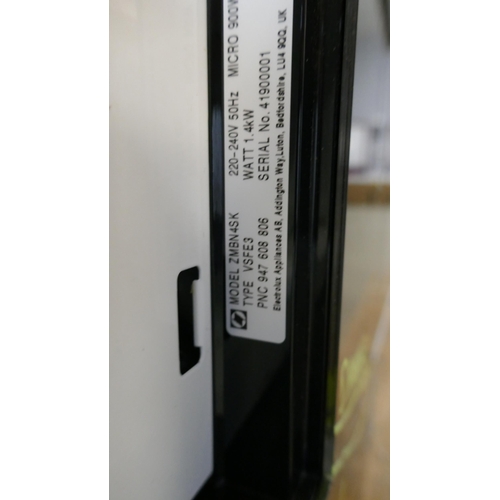 4084 - Zanussi Built in Wall Microwave ( Damaged Front Casing) - model no -ZMBN4SK (554-82)   * This lot is... 