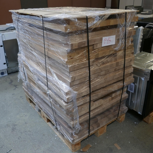 4088 - Pallet Of Solid Oak Off Cuts ( Various cuts/size)  (554-65)   * This lot is subject to vat