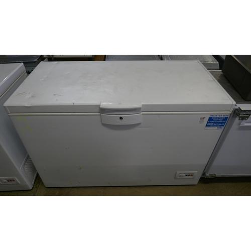 4100 - Beko 360L Chest Freezer - Model C-400- HC ( Cosmetic Damaged/ Used)  (554-13)   * This lot is subjec... 