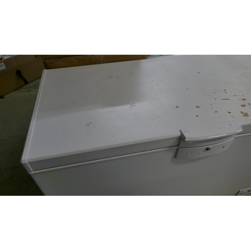 4101 - Beko 360L Chest Freezer - Model C-400- HC ( Cosmetic Damaged/ Used) (554-12)   * This lot is subject... 