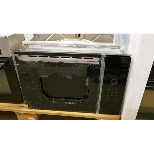 4107 - Bosch Serie 4 Wall Microwave ( Broken Door) - model no -BFL523MB0B (554-91)   * This lot is subject ... 