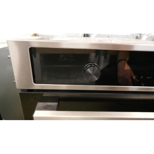 4108 - Zanussi Compact Multifunction Oven with Microwave - Stainless Steel   (554-121)   * This lot is subj... 