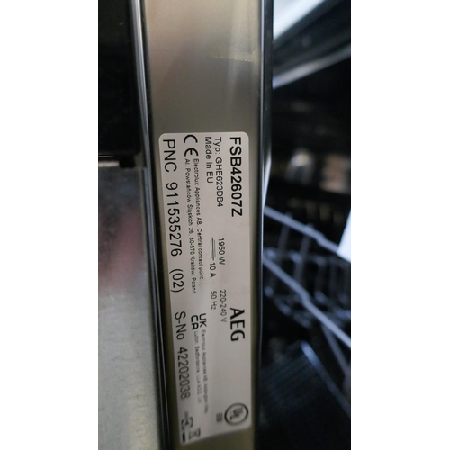 4113 - AEG Fully Integrated Dishwasher H818xW596xD550  - model no -FSB42607Z (554-10)   * This lot is subje... 