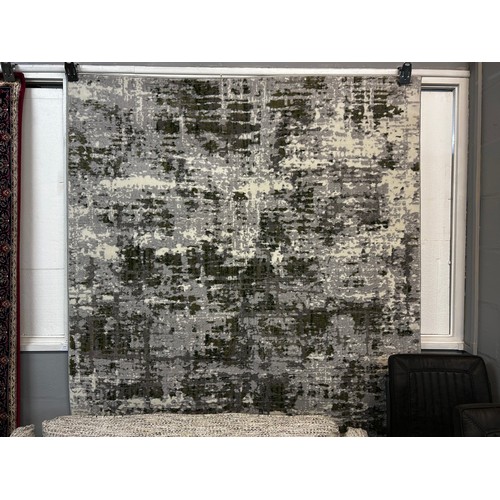 1347 - Fill pile grey ground contemporary rug all over design 220cm x 160cm