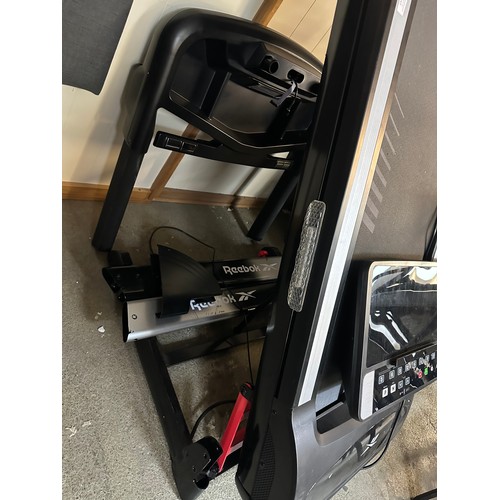 1539 - Reebok Astroride A6.0 Treadmill , Original RRP £749.99 + vat (4207-27) *This lot is subject to vat