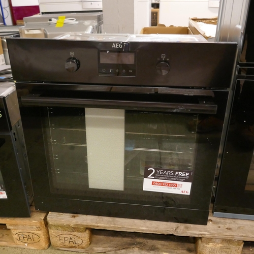 4129 - AEG Single Multifunction Oven - model no -BEB335061B (554-18)   * This lot is subject to vat