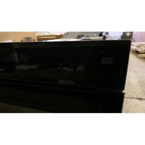 4131 - AEG Compact Multifunction Oven with Microwave (554-51)   * This lot is subject to vat