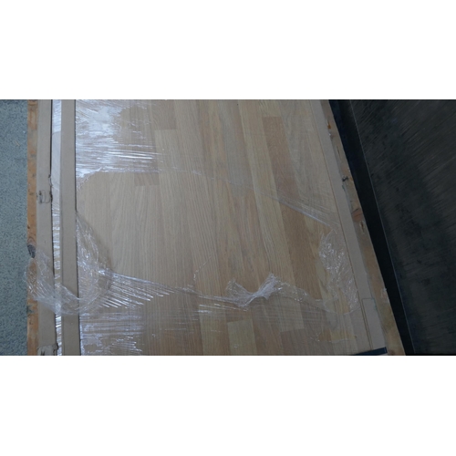 4157 - Light Oak Block  Effect Worktop ( Approx 3M)(552-171) *This lot is subject to VAT