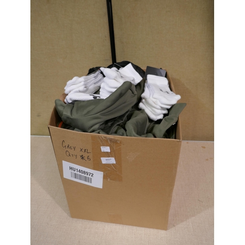 6027 - Quantity of mixed clothing including Under Armour and Champion (329-601) *This lot is subject to vat