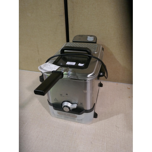 6030 - Tefal Fryer  (329-120)   * This lot is subject to vat