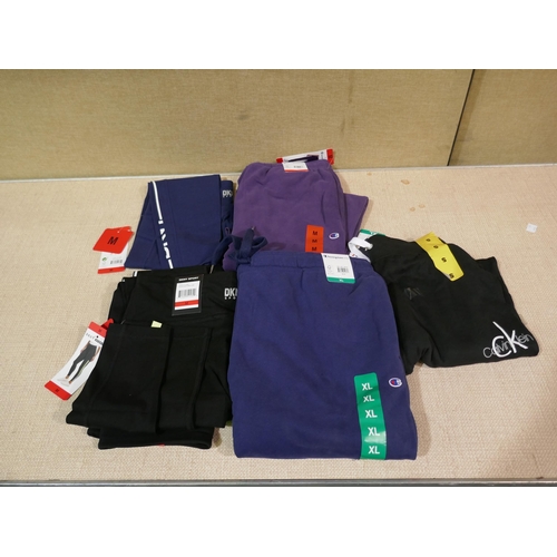 6047 - Large Pallet of various clothing inc. DKNY, Champion, etc. (331-614) *This lot is subject to Vat