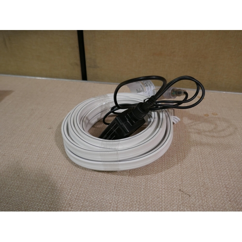 6058 - 2 x Neon Flex Rope LED Lights   (329-310,311)   * This lot is subject to vat