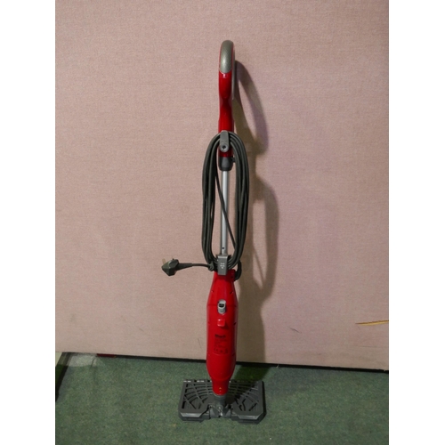 6074 - Shark Steam Mop  (329-263)   * This lot is subject to vat