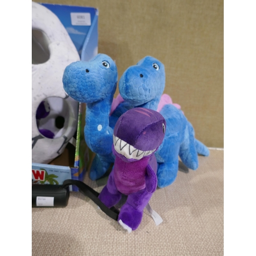 6081 - Netflix Dog Toy, Shedrain Slim Umbrella, Dino Crew Dog Toy  (329-255,265,278)   * This lot is subjec... 