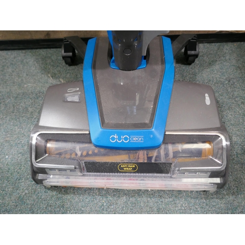 6185 - Shark Corded Stick Vacuum Cleaner - Model   Hz400Ukt, Original RRP £149.99 + vat  (325-337/902) This... 