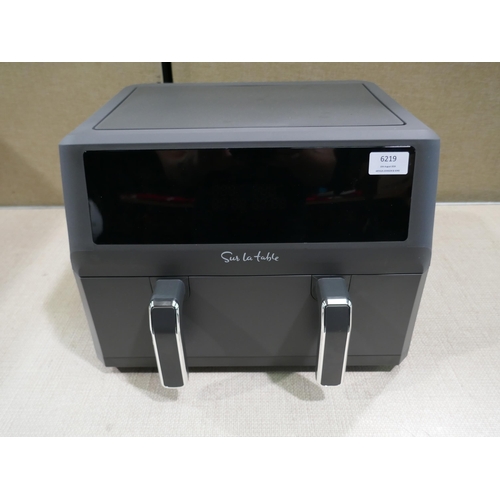 6219 - Sur La Table Air Fryer (328-168)* This lot is subject to vat