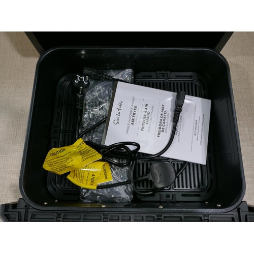 6219 - Sur La Table Air Fryer (328-168)* This lot is subject to vat