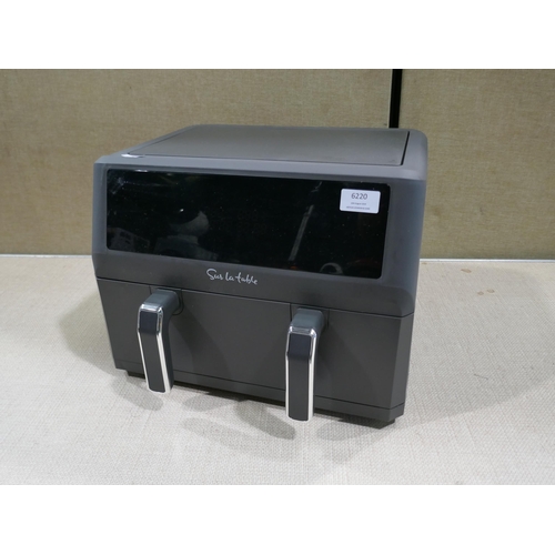 6220 - Sur La Table Air Fryer (328-169)* This lot is subject to vat