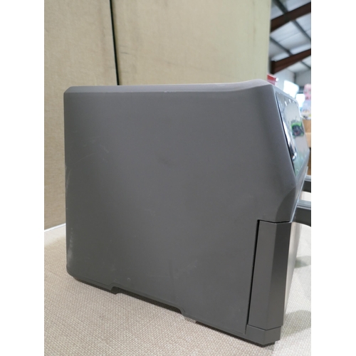 6220 - Sur La Table Air Fryer (328-169)* This lot is subject to vat