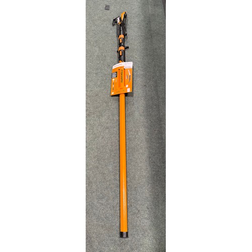 6013 - Fiskars Tree Pruner  (329-122)   * This lot is subject to vat