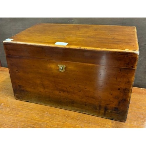 391 - A Victorian mahogany country house letter box