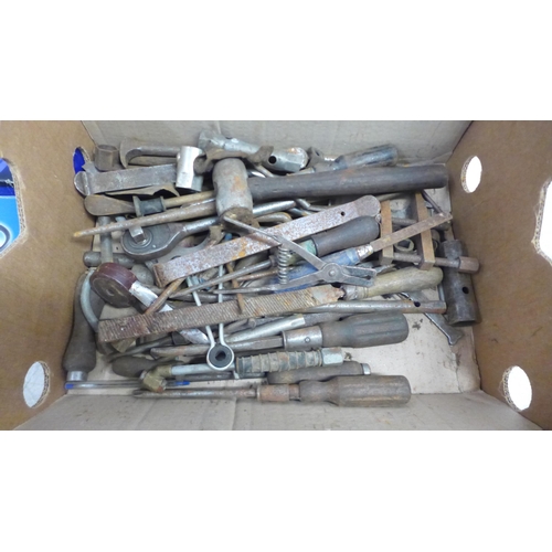 2010 - A box of handheld tools including a ratchet, spanners, screwdrivers, files, etc., 2 foot pumps and a... 