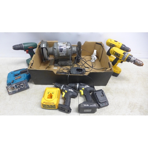 2024 - A quantity of power tools including a DeWalt DC984 cordless drill, a DeWalt 728 cordless drill, a Bo... 