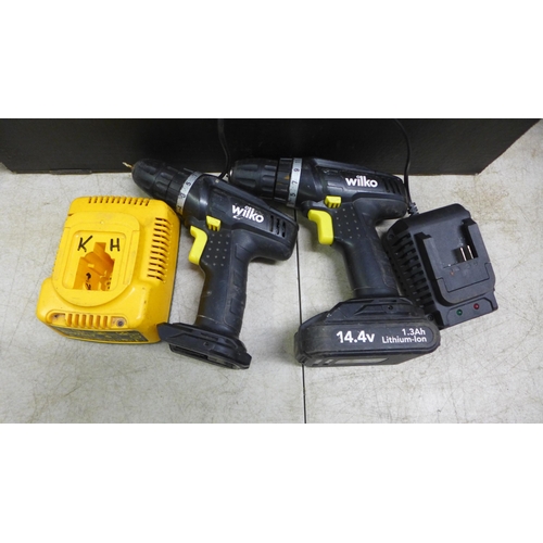 2024 - A quantity of power tools including a DeWalt DC984 cordless drill, a DeWalt 728 cordless drill, a Bo... 