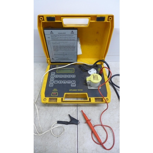 2029 - A Metrotest MPAT60 PAT testing machine