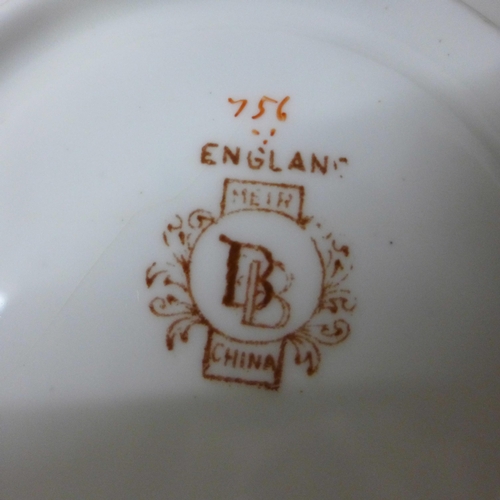 1038 - An Edwardian tea set **PLEASE NOTE THIS LOT IS NOT ELIGIBLE FOR IN-HOUSE POSTING AND PACKING**