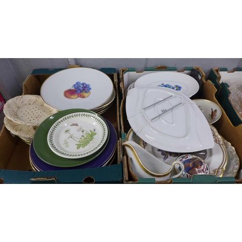 1060 - Two boxes of dinnerwares and a small collection of Egyptian tourist trade souvenirs and china **PLEA... 