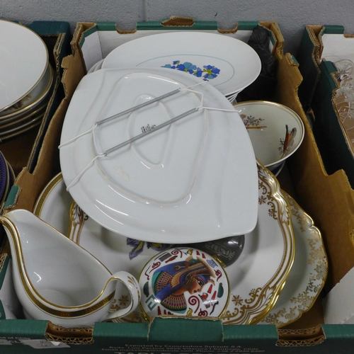 1060 - Two boxes of dinnerwares and a small collection of Egyptian tourist trade souvenirs and china **PLEA... 