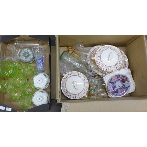 1079 - A mixed lot of china and glass, including four Royal Albert The Queen Mother's Favourite Flowers, a ... 