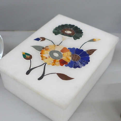 610 - Two cloisonné enamelled boxes, a scent bottle with bird and flower detail, a box with semi-precious ... 