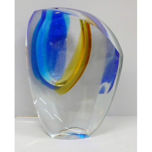 628 - A Kosta Boda crystal vase, 19cm