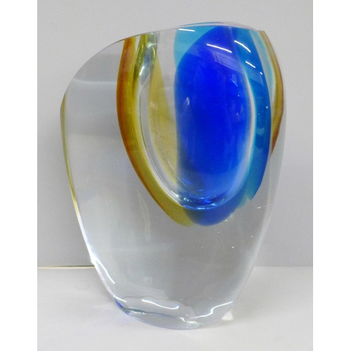 628 - A Kosta Boda crystal vase, 19cm