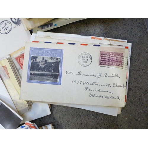 724 - A large collection of US and UK postal history, 19th Century and early 20th Century