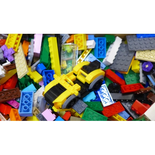 732 - A collection of Lego