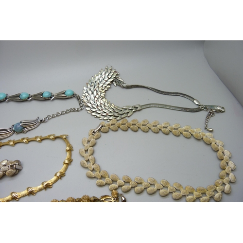 888 - A collection of costume jewellery including Trifari