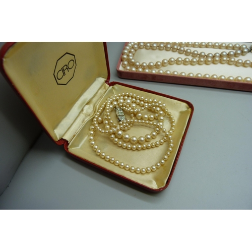 900 - A collection of pearls, boxed