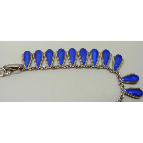 934 - A Volmer Bahner Danish silver and blue enamelled fringe necklace, 37cm