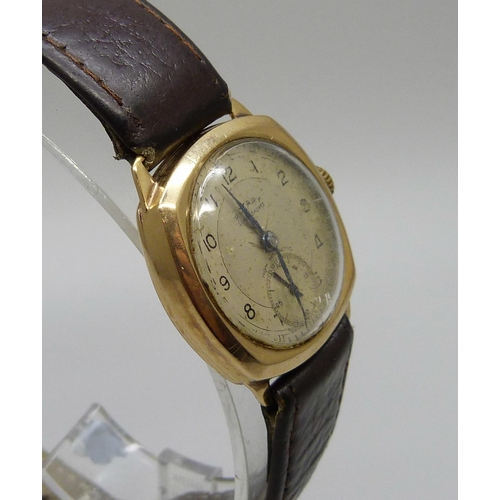 969 - A gentleman's Rotary 9ct gold cased wristwatch, 28mm case