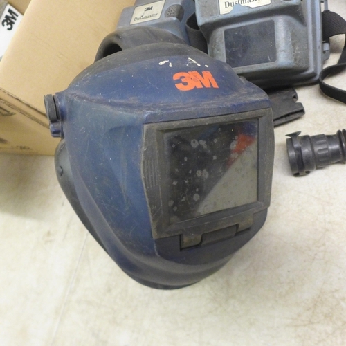 2014 - An 3M HT-628 air feed and filtered welding mask with two 3M Dust Master air packs, spare filters, We... 